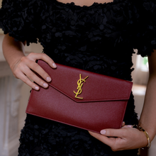 Load image into Gallery viewer, Uptown Leather Clutch Red