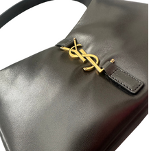Load image into Gallery viewer, Le 5 à 7 Bag in Padded Lambskin