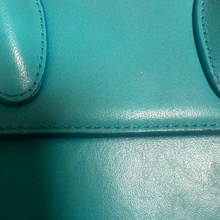 Load image into Gallery viewer, Le Chiquito Moyen *For sale*