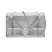 Load image into Gallery viewer, Diorama Wallet on a Chain